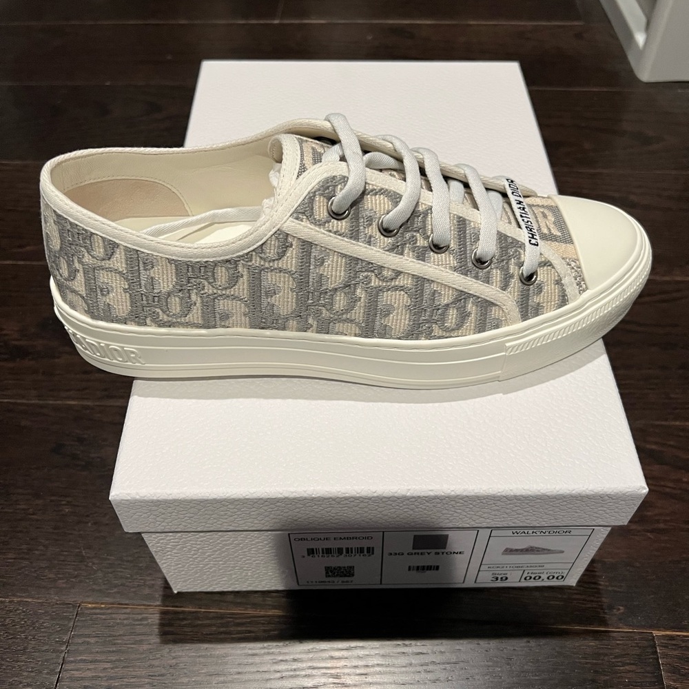 Walk n Dior sneaker